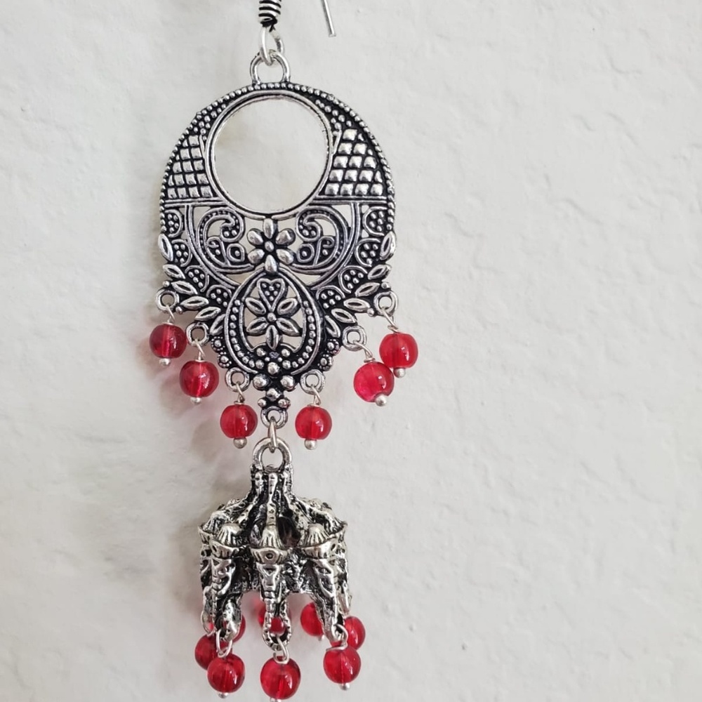 Ear rings